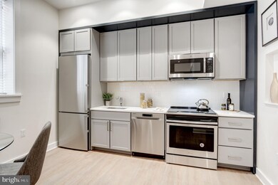 1813 35th St NW unit 303, Washington, DC 20007 - photo 3