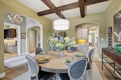 Another look at the fabulous dining room with beam