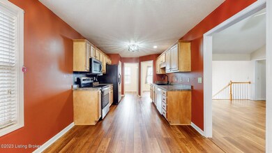 3026 Barrington Ct, New Albany, IN 47150 - photo 5