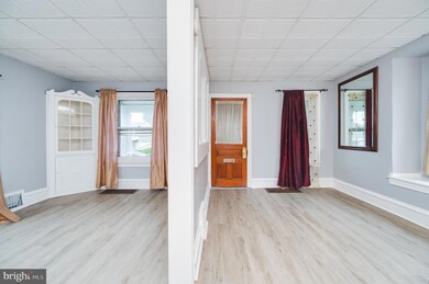 3317 Ridgeway St, Reading, PA 19605 - photo 7