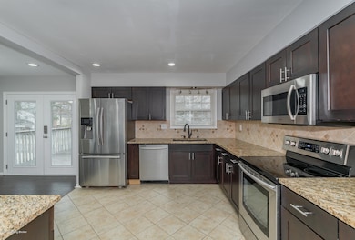 10500 Foxboro Dr L-32