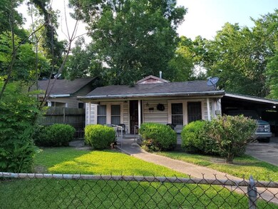 3933 Melbourne St, Houston, TX 77026 - photo 2