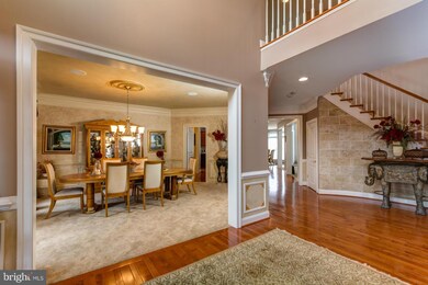 5133 Pleasant Forest Dr, Centreville, VA 20120 - photo 3
