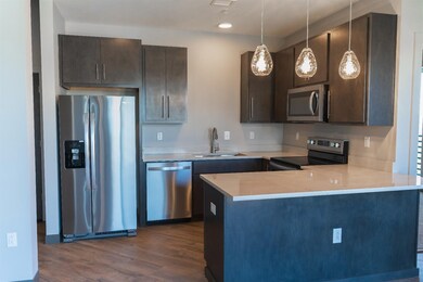 576 E Third St unit 211, Lexington, KY 40508 - photo 2