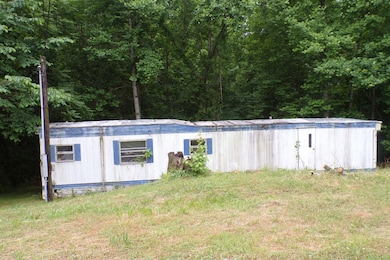 226 Sands Rd, Pulaski, TN 38478 - photo 4