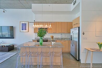 The Meridian Condo unit PH17, Miami Beach, FL 33139 - photo 5