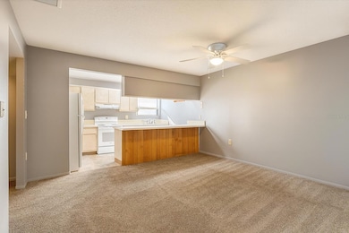 2811 SW Archer Rd unit V181, Gainesville, FL 32608 - photo 3