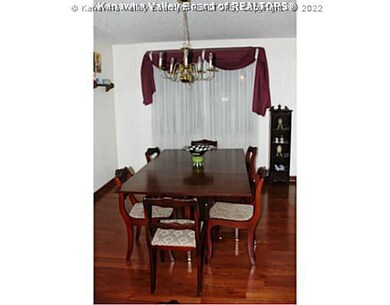 Dining Room. 13 6x10 7  Hardwood Floors