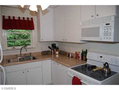 803 Penola Dr, Henrico, VA 23229 - photo 4