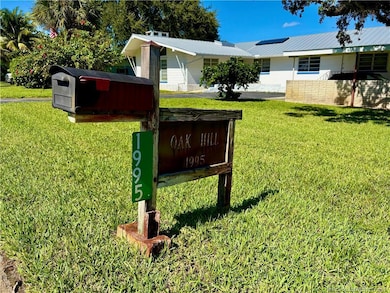 1995 NE River Ct, Jensen Beach, FL 34957 - photo 2