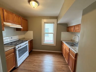 896 Howard Ave unit 898, Bridgeport, CT 06605 - photo 7