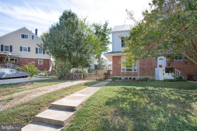 2221 Dartmouth Dr, Alexandria, VA 22307 - photo 4