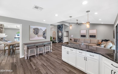 1439 S almar Cir-large-007-026-TOD3374-1