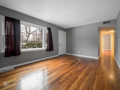 314 Dawes Ave, Wheaton, IL 60189 - photo 4