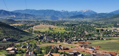 270 W Big Matterhorn Cir, Midway, UT 84049 - photo 6