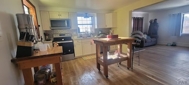 221 E Cedar St, Walsenburg, CO 81089 - photo 7