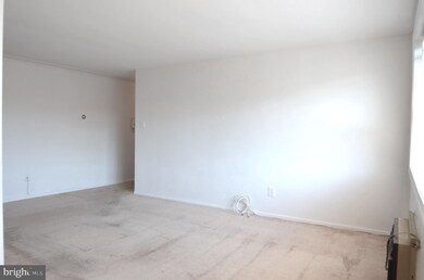 383 Lakeside Rd unit 301, Ardmore, PA 19003 - photo 5