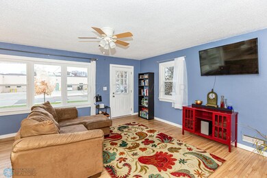 1441 13 1 2 St S, Fargo, ND 58103 - photo 5