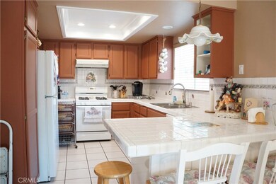 9462 Cedar St, Bellflower, CA 90706 - photo 5