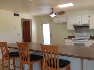Breakfast Bar