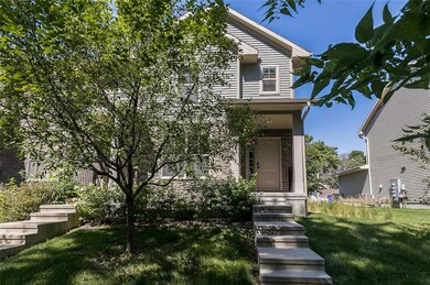 1328 Ellis Blvd NW, Cedar Rapids, IA 52405 - photo 2