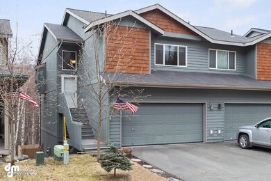 Exterior Front 5351-SMALL