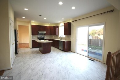 10137 Crashing Thunder Place, Nokesville, VA 20181 - photo 6