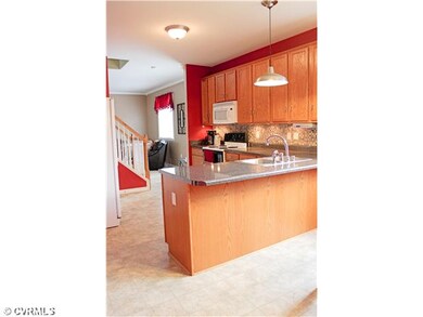 Kitchen - The kitchen offers an excellent breakfas