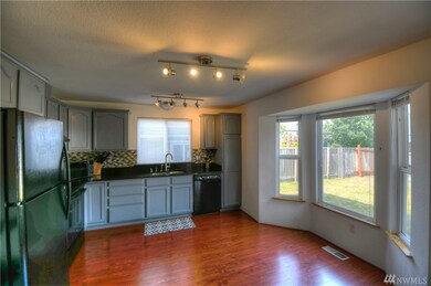 16224 Prairie Creek Loop SE, Yelm, WA 98597 - photo 5