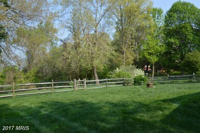 6 Bertwell Ct, Lutherville Timonium, MD 21093 - photo 3