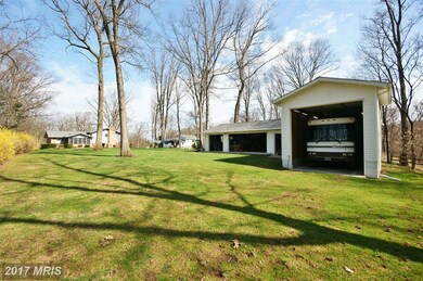 856 Forest Rd, Chambersburg, PA 17202 - photo 5