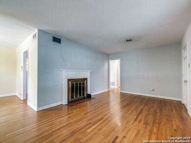 103 Irvington Dr, San Antonio, TX 78209 - photo 7