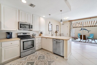 242 Grenada Dr, Jupiter, FL 33458 - photo 6