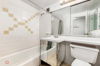 unlisted-address, New York, NY 10012 - photo 5