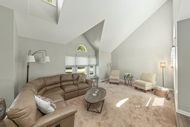 1222 Ardmore Dr, Naperville, IL 60540 - photo 3