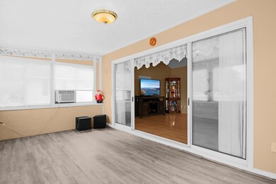 4534 Etna Rd, Columbus, OH 43213 - photo 6