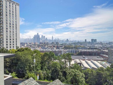 336 Paterson Plank Rd unit 2, Jersey City, NJ 07307 - photo 6