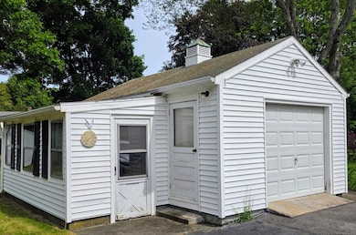 One car Garage and small potting shed