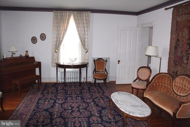 136 N Main St, Moorefield, WV 26836 - photo 6