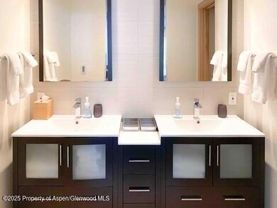 GH F Bath