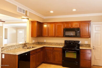 20 Kitchen_