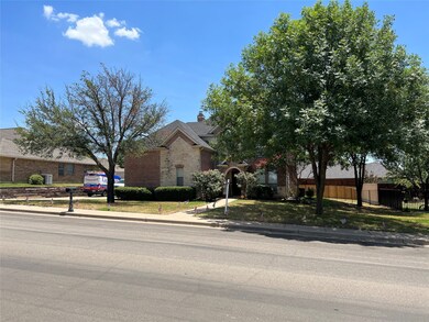 2118 Trace Ridge Dr, Weatherford, TX 76087 - photo 4