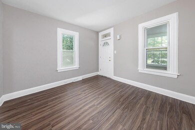 108 8th St, Salem, NJ 08079 - photo 3