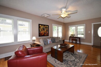 224 S Commonwealth Ave, Aurora, IL 60506 - photo 5