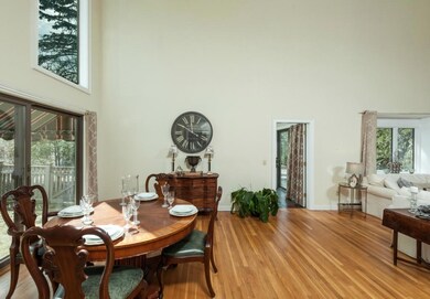 Entertaining dinner guests or large...