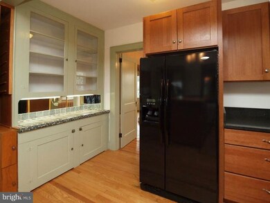 9209 Ox Rd, Lorton, VA 22079 - photo 5