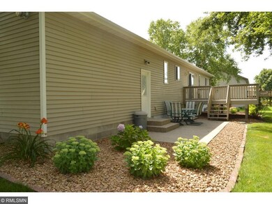 Nice patio attractively landscaped!