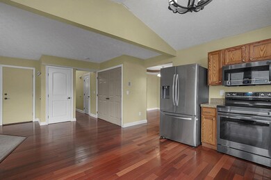 9-web-or-mls-1860-seasprite-dr