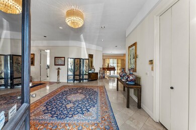 8103 Lake Edge Ct, Houston, TX 77071 - photo 4