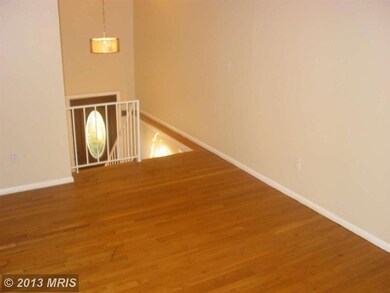 704 Booker Dr, Capitol Heights, MD 20743 - photo 4